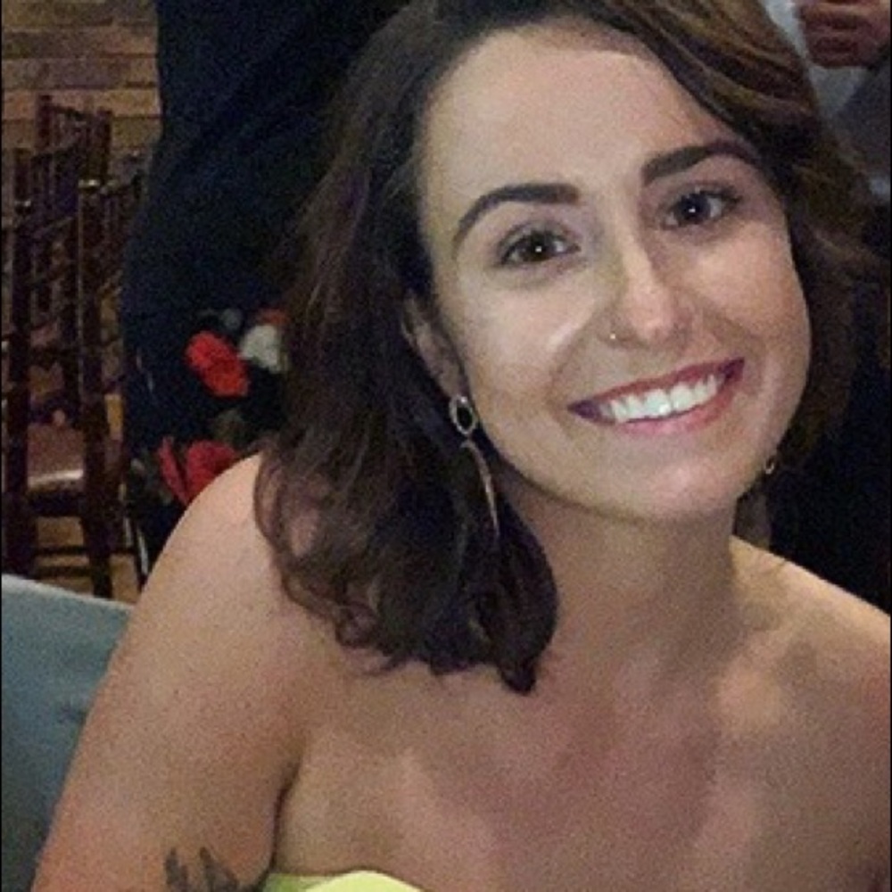 Meet your Posher, Lexi